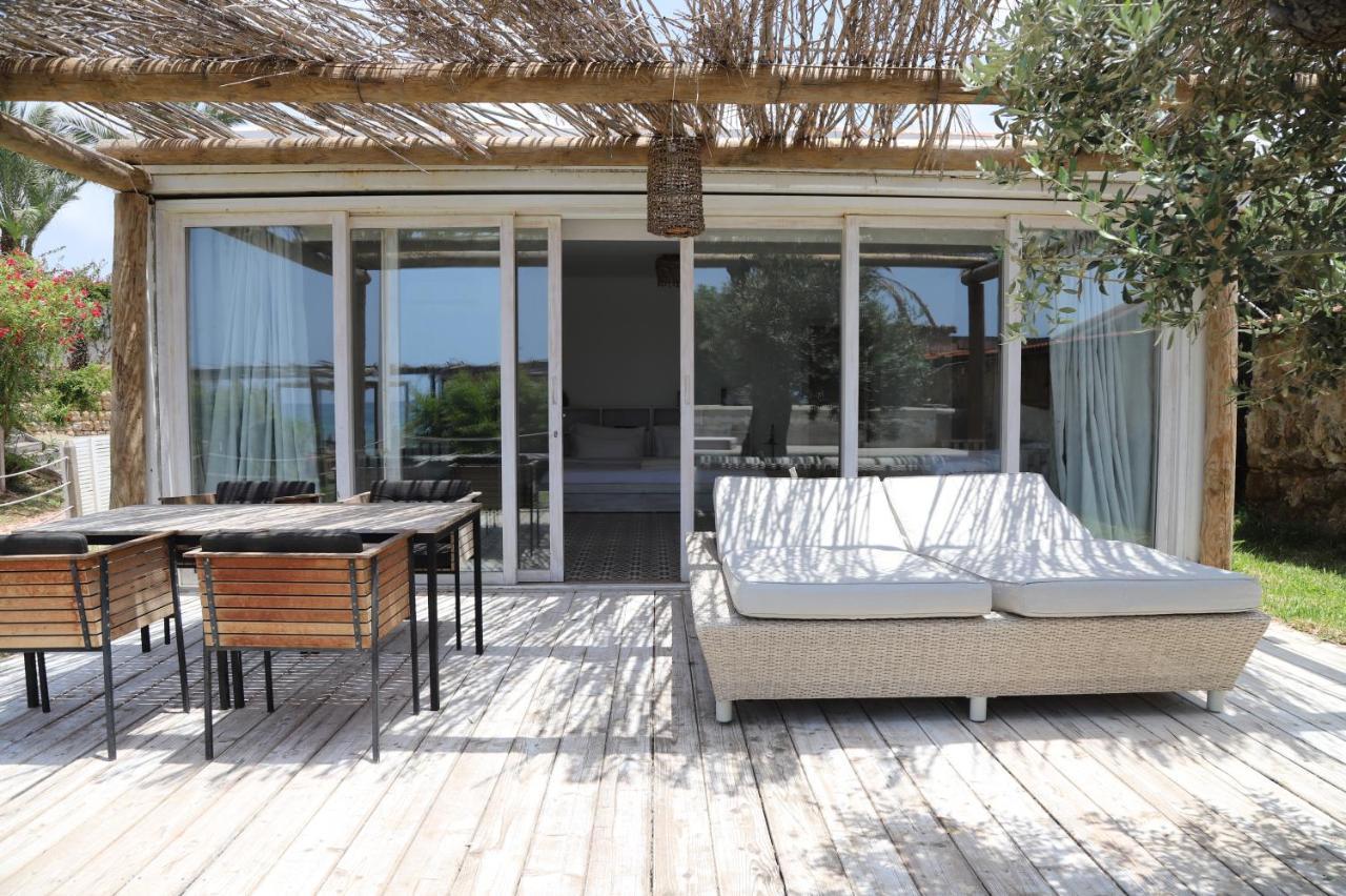 Lost At Sea Damour Exterior foto